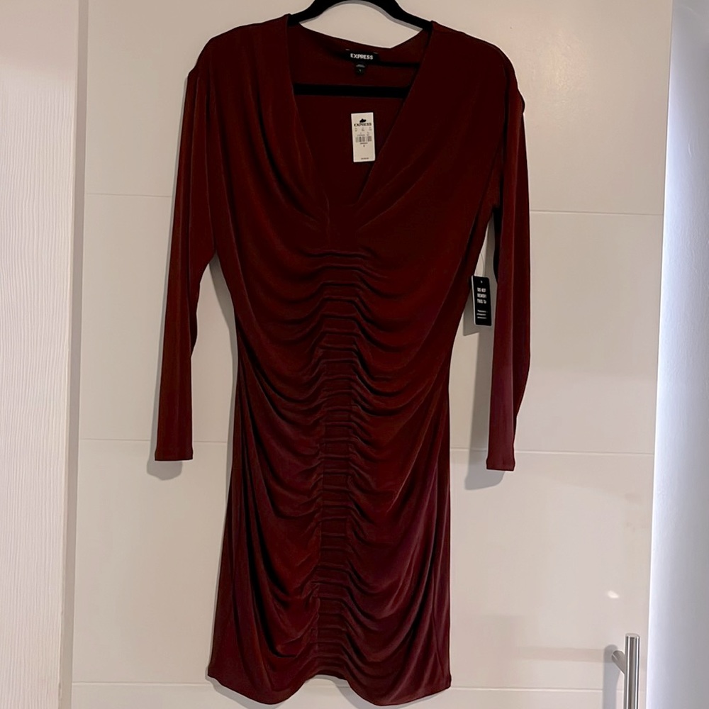 Dress.Express.Rouged.